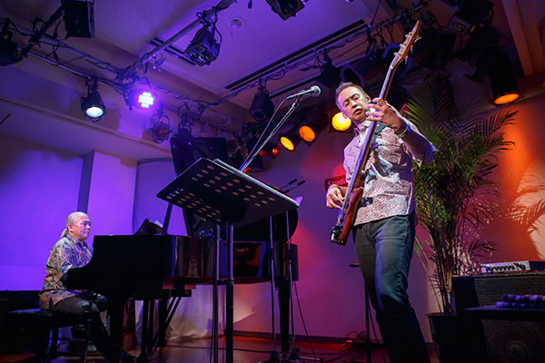 HIROMITSU 和泉宏隆＆須藤満 Spring Tour